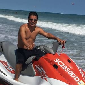 Meet your Posher, Flavio